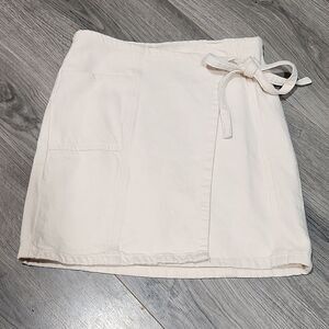 BDG Urban Outfitters NWOT Ivory Cotton Mini Crossover Wrap Skirt